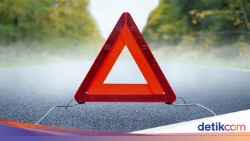 Kontainer Terguling di Flyover Kranji, Akses Utama Menuju Bekasi Lumpuh Total