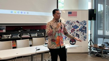 Alumni LPDP Rosi Setyo Nugroho dalam acara MyAmerica MyStory di MyAmerica Jakarta, Gedung Kedutaan Besar Amerika Serikat, Jalan Medan Merdeka Selatan, Jakarta Pusat, Jumat (12/6/2026). Foto: Abdur Rahman Ramadhan/detikcom