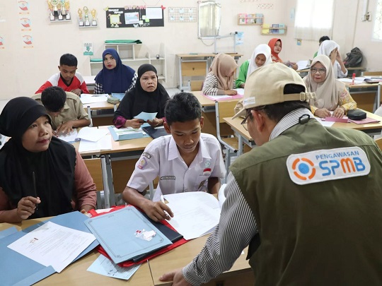 Pendaftaran Penerimaan Peserta Didik Baru (PPDB) SMA/SMK Jawa Tengah Tahun 2026 Dibuka: Panduan Lengkap Proses Seleksi dan Pemilihan Sekolah