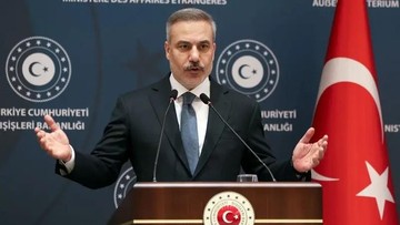 Turki Tawarkan Diri Jadi Jembatan Dialog Damai Rusia-Ukraina di Tengah Kekhawatiran Eskalasi Konflik