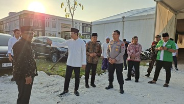 Gus Ipul Sidak Lokasi Penutupan Puncak Acara Akbar Munas-Konbes NU 2026 di Bangkalan