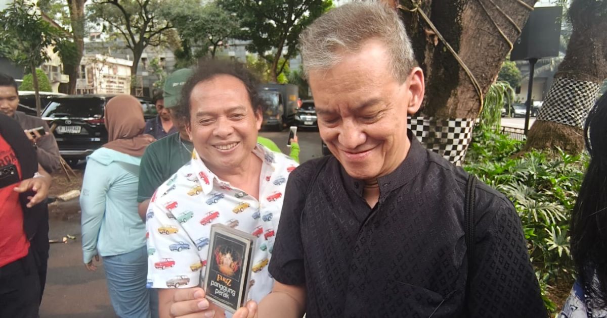 Fariz RM Bersama Deolipa Yumara Datangi Polda Metro Jaya/ Arif Ferdian.