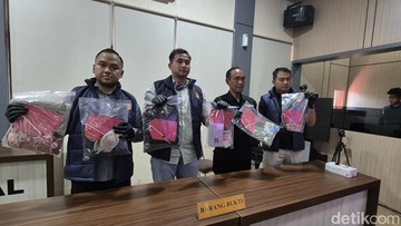 Motif Asmara Berdarah Terungkap, Polisi Tangkap Kekasih Gelap Pembunuh Wanita di Kendal