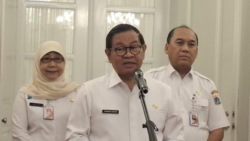 Foto: Gubernur DKI Jakarta Pramono Anung (tengah)-(Belia/detikcom)