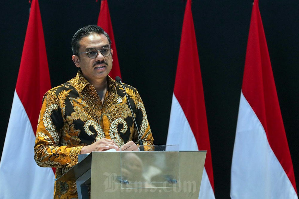 Menteri UMKM Maman Abdurrahman memberikan paparan saat acara Folago All Stars di Bursa Efek Indonesia, Jakarta, Senin (25/5/2026). Bisnis/Fanny Kusumawardhani
