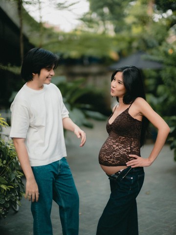 Ilustrasi: Intip Potret Kehamilan Anggun Shenina Cinnamon: Inspirasi Gaya Busana Maternity Santai dan Elegan