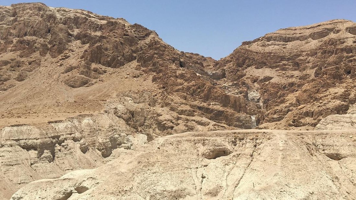 Bukti Genetik Tertua Persilangan Manusia Modern dan Neanderthal Ditemukan dari Fosil Anak di Israel