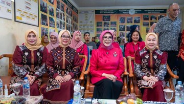 Jombang Bergerak: Pemberdayaan Ekonomi Penyandang Disabilitas Lewat Keterampilan Kerajinan Tangan