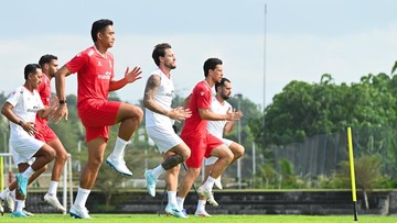 Mental Baja dan Semangat Kekeluargaan Warnai TC Timnas Indonesia di Bali
