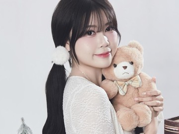 Kelly Korea berasal dari Korea Selatan. Ia aktif membagikan konten makan dan jalan-jalan keliling dunia di Instagram dan YouTube. (Foto: dok Instagram kellykorea_official)