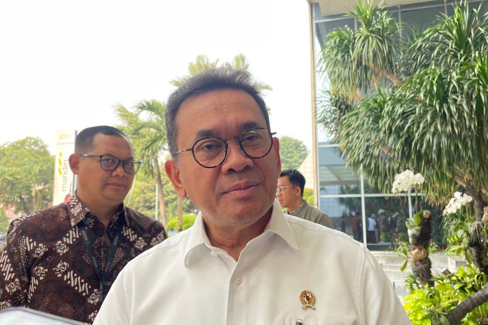 Menteri Perdagangan (Mendag) Budi Santoso saat ditemui seusai rapat koordinasi terbatas perkembangan harga komoditas pangan di Kantor Kemenko Pangan, Jakarta Pusat, Selasa (9/6/2026). - Bisnis/Rika Anggraeni