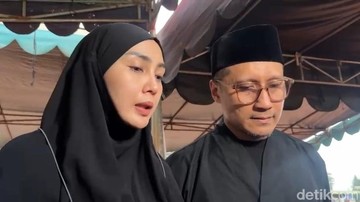 Innalillahi, Ayahanda Arie Untung Berpulang ke Rahmatullah, Keluarga Berduka