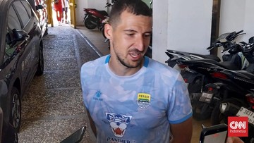 Balsa Sekulic: Striker Montenegro Terpesona Persib, Siap Berkontribusi di Liga Indonesia