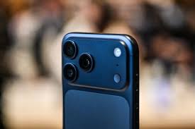 Ilustrasi: Pola Jadwal Apple Ungkap Prediksi Tanggal Peluncuran iPhone 18 Pro dan iOS Terbaru