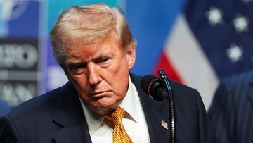 Trump Pertimbangkan Serangan Militer Besar ke Iran, Potensi Eskalasi Regional Meningkat