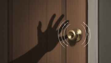 Jejak Misterius Dua Pria di Cibubur: Polisi Ungkap Fakta di Balik Aksi Ketuk Pintu Tengah Malam