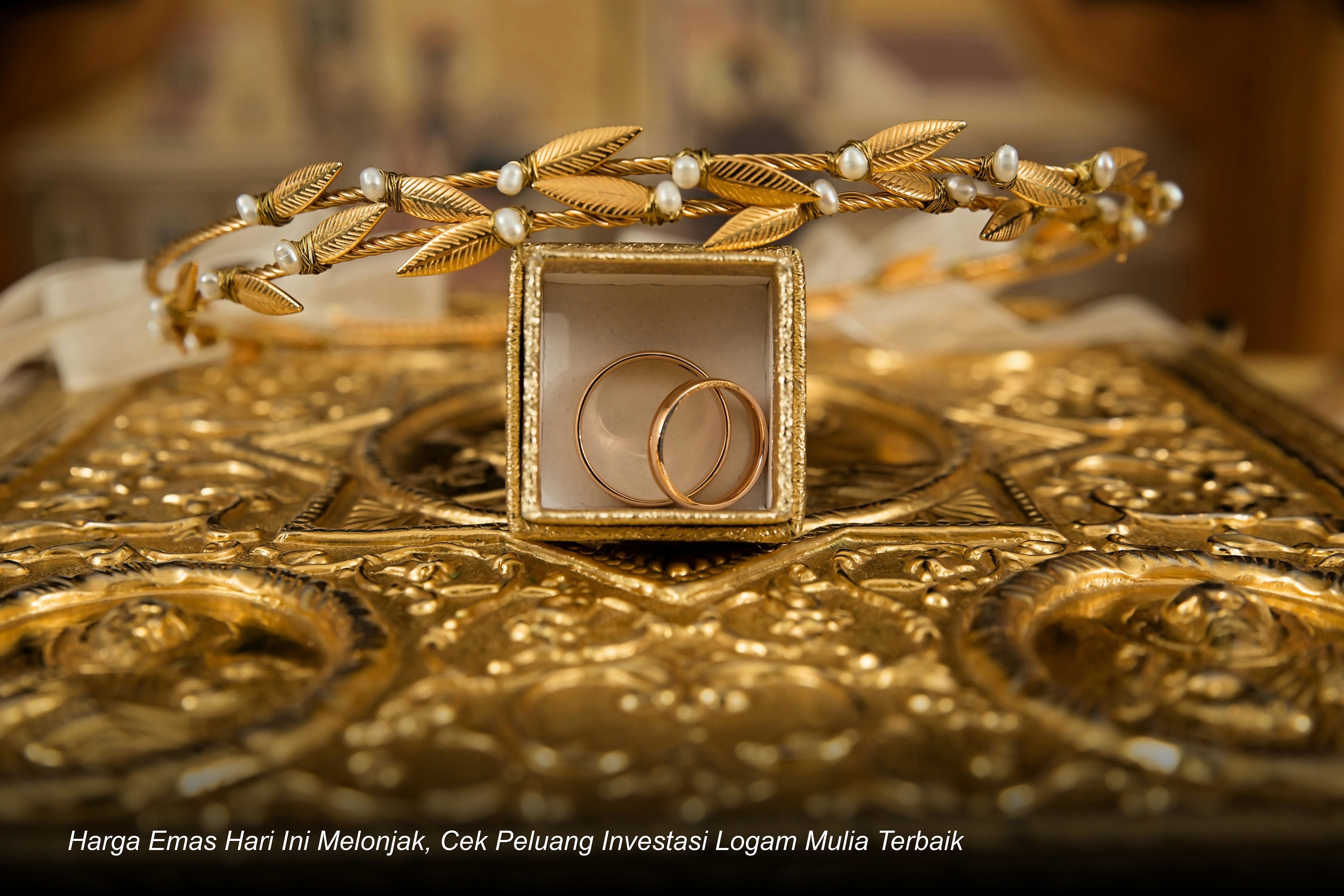 Harga Emas Hari Ini Melonjak, Cek Peluang Investasi Logam Mulia Terbaik
