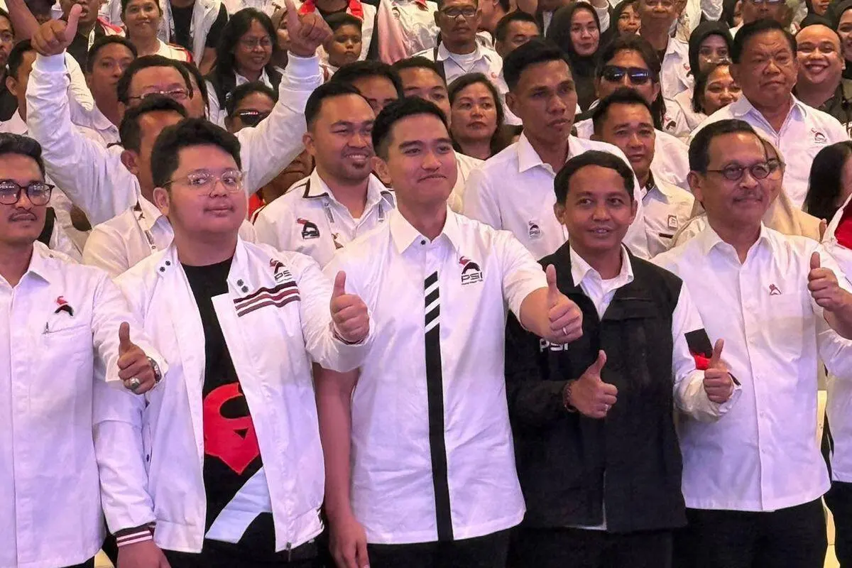 Drama Politik Sulsel Memanas! Anak Mantan Ketua Nasdem Gabung PSI, Apa yang Terjadi?!