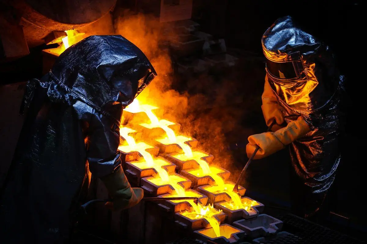 Rahasia Tambang Emas Martabe: Perminas Siap Mengguncang Sumatera Utara!