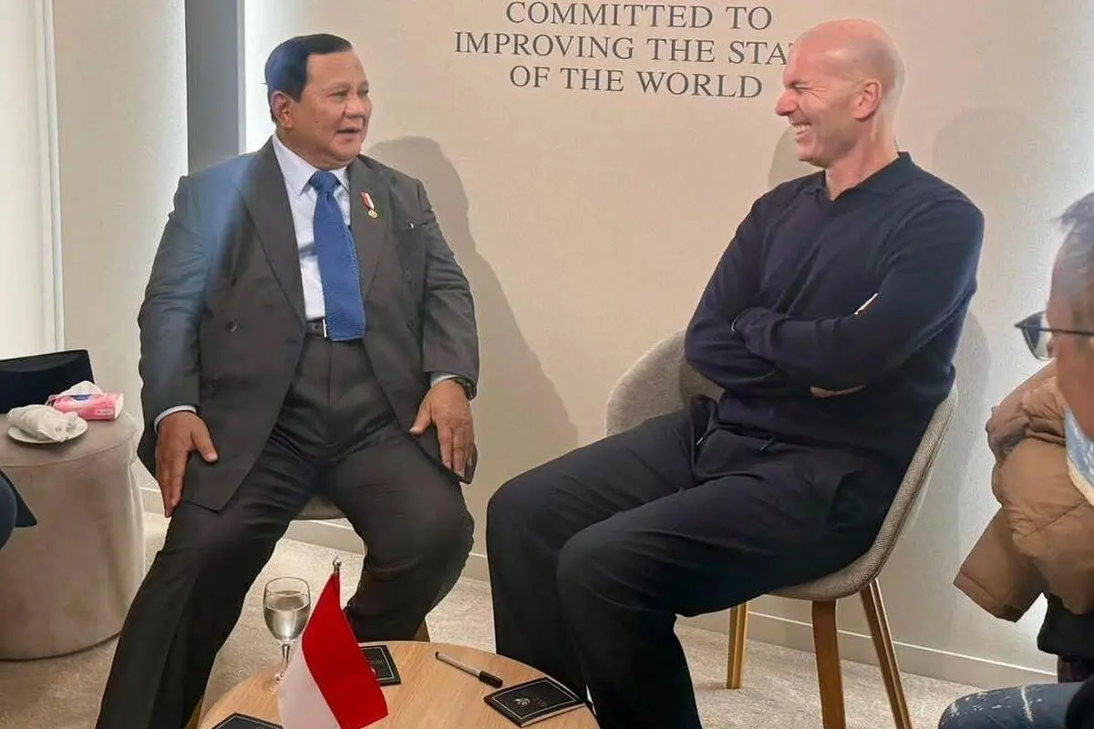 Prabowo dan Zidane: Mimpi Besar untuk Sepak Bola Indonesia Terungkap di Davos!