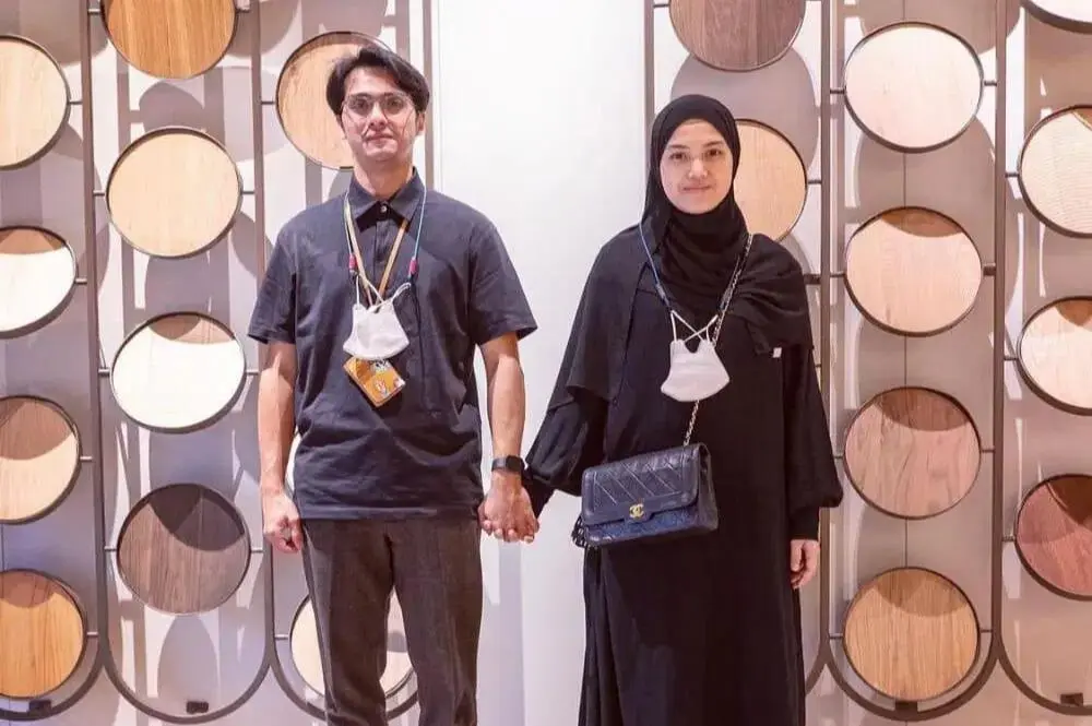 PROFIL Herfiza Novianti: Sebuah Kisah Inspiratif dari Bintang Sinetron Hingga Dosen, Ini Rahasia Kehidupan Istri Ricky Harun yang Bikin Penasaran!