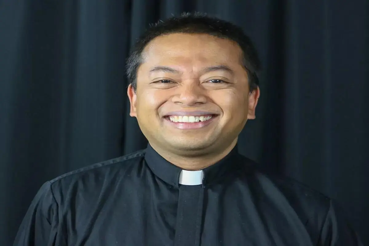 PROFIL Bayu Risanto Ilmuwan Nyentrik Indonesia: Imam Katolik yang Namanya Mengorbit di Asteroid!