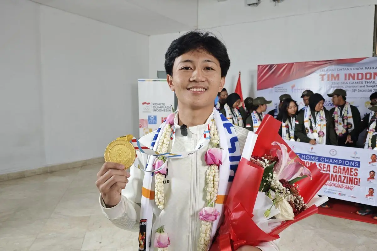 Dari Papan Luncur ke Hati: Kisah Inspiratif Basral, Emas SEA Games untuk Anak Yatim!