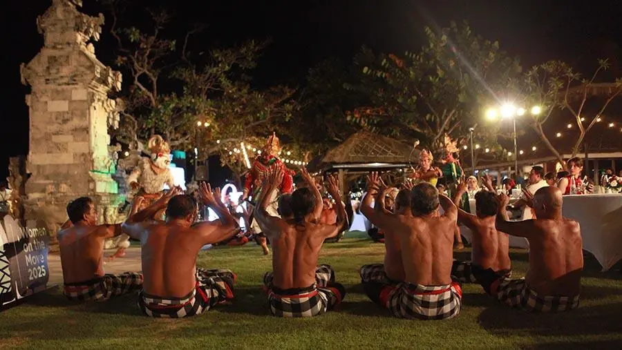 Kalahkan London dan Paris, Bali Sabet Gelar Destinasi Terbaik Dunia 2026: Rahasia Magis Pulau Dewata Terungkap!