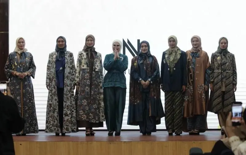 Ide Kreatif FORWAN Hadirkan Diskusi Riang Gembira Berkelas Lewat Kolaborasi Musik, Film, dan Fashion Show