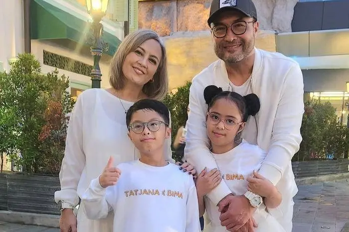 Kisah Inspiratif Harmoni dalam Rumah Tangga Surya Saputra dan Cynthia Lamusu: Cinta Sejati Tak Lekang oleh Waktu