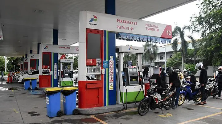 Awal Tahun, Harga BBM Turun: Apakah Kendaraan Aman?