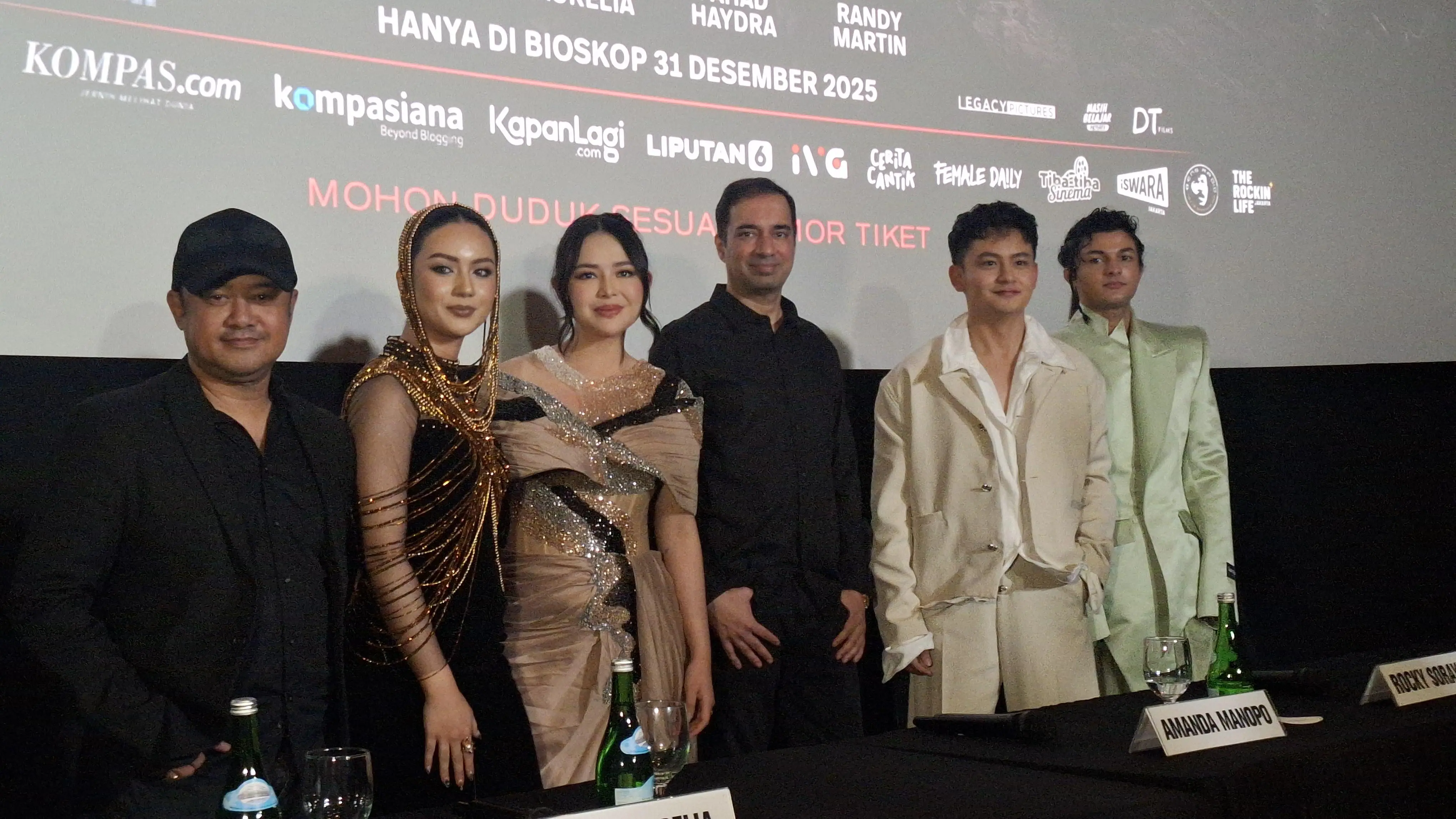 Terinspirasi Thread Viral X, Film Horor Dusun Mayit Siap Tayang 31 Desember 2025