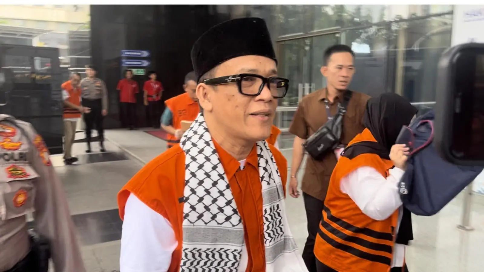 Petarung Harus Siap: Dari Lobi KPK ke Meja Hijau, Ujian Nyata Noel Ebenezer