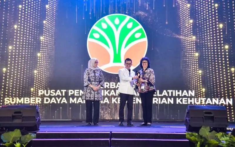 Kementerian Kehutanan Raih Terbaik III Nasional Lembaga Penyelenggara Pelatihan Berprestasi 2025