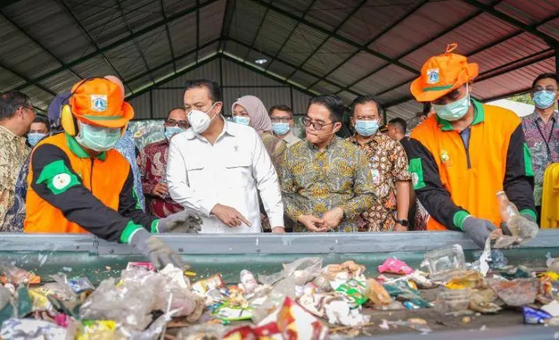 Kementerian Lingkungan Hidup Tekankan Ancaman Mikroplastik dan Dorong Pengolahan Sampah yang Lebih Efektif