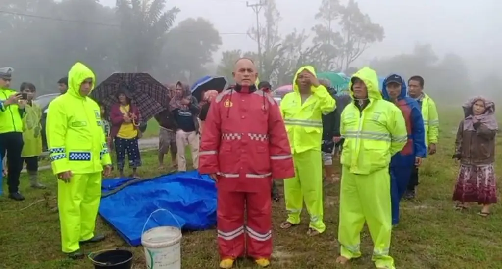 Polres Humbahas Gerak Cepat Tangani Longsor dan Banjir Bandang yang Renggut Korban Jiwa