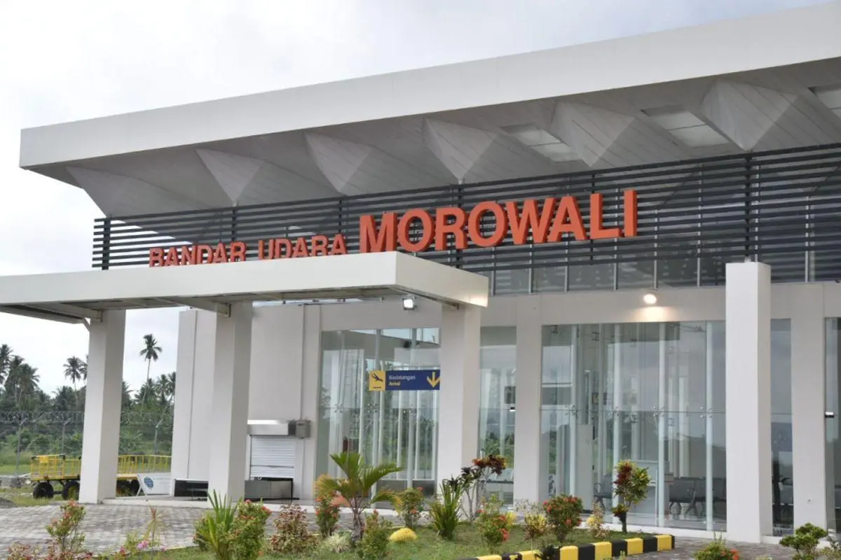 2 Bandara, 2 Cerita: Jokowi Pasang Badan? PSI Ungkap Fakta Mengejutkan Bandara Morowali!