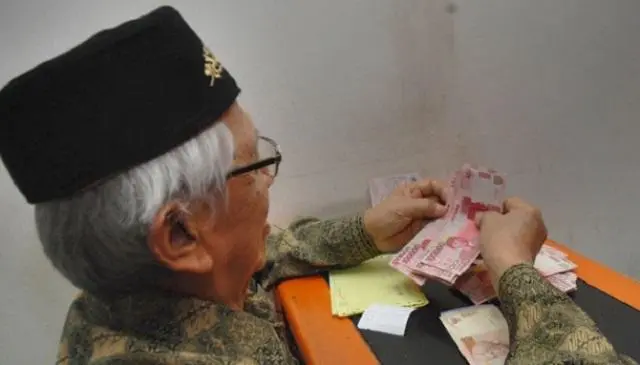 Uang Pensiun dan Pesangon Dipajaki? Simak Fakta Sebenarnya Biar Gak Kaget!