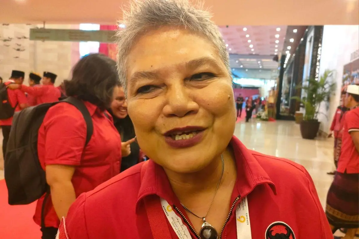 Ribka Tjiptaning vs. Soeharto: Ucapannya Berujung Laporan Polisi! Simak Fakta Sejarah di Balik Ini!