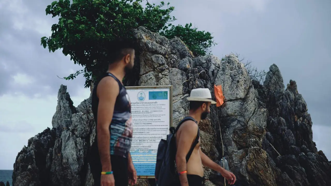 Kontroversi Wisatawan Israel di Negeri Gajah Putih: Dari Bisnis Ilegal hingga Perilaku Arogan