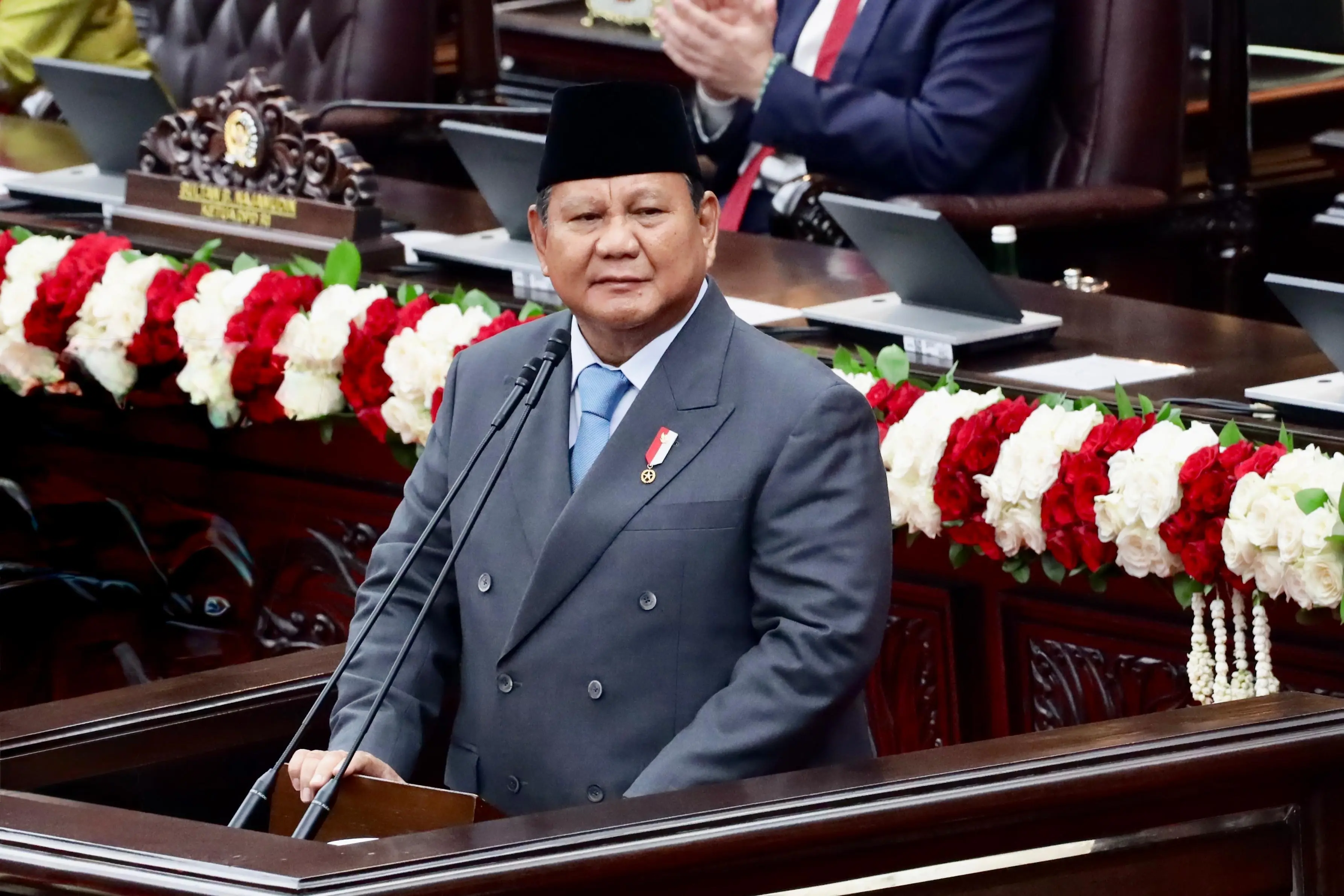 Restu Prabowo, Tantangan Bahlil: Kenaikan Tukin XXL Bukan Sekadar Hadiah