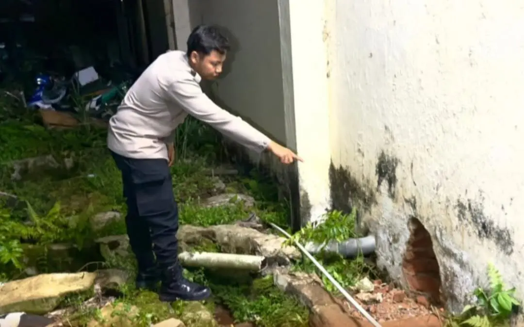 15 Tahanan Polsek Samarinda Kota Kabur Lewat Lubang Kloset, Begini Aksi Nekatnya!