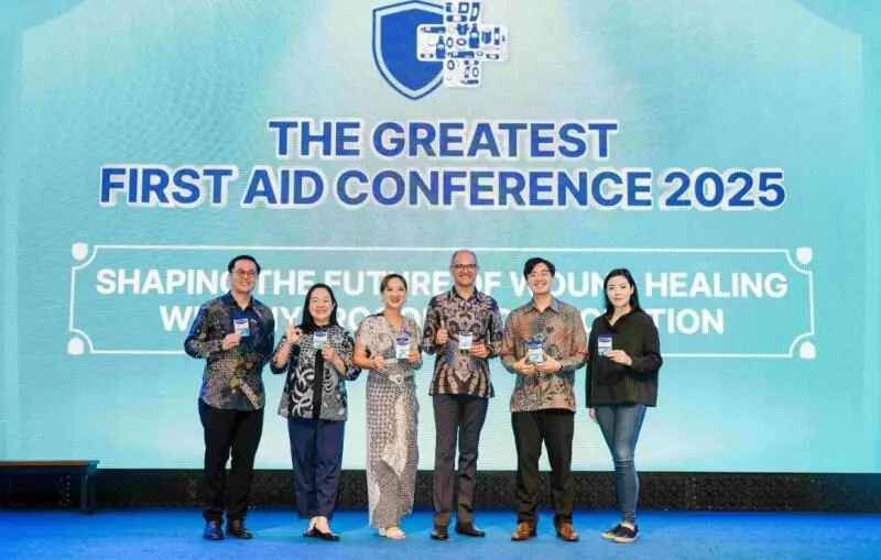 Gandeng IAI, Hansaplast Luncurkan Buku Panduan Praktik Perawatan Luka yang Profesional, Aman dan Efektif