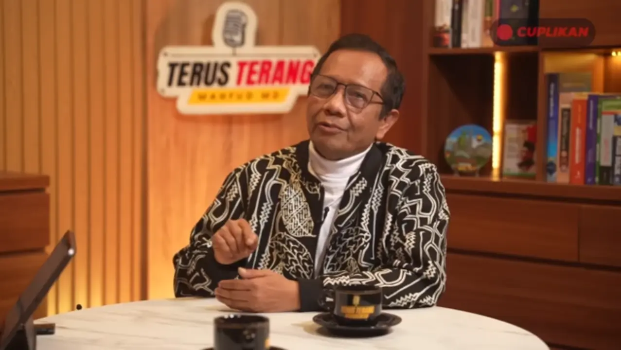 Berani Banget! Mahfud MD Bongkar Dugaan Mark Up Proyek Whoosh: Biaya Per Kilometer Naik Tiga Kali Lipat