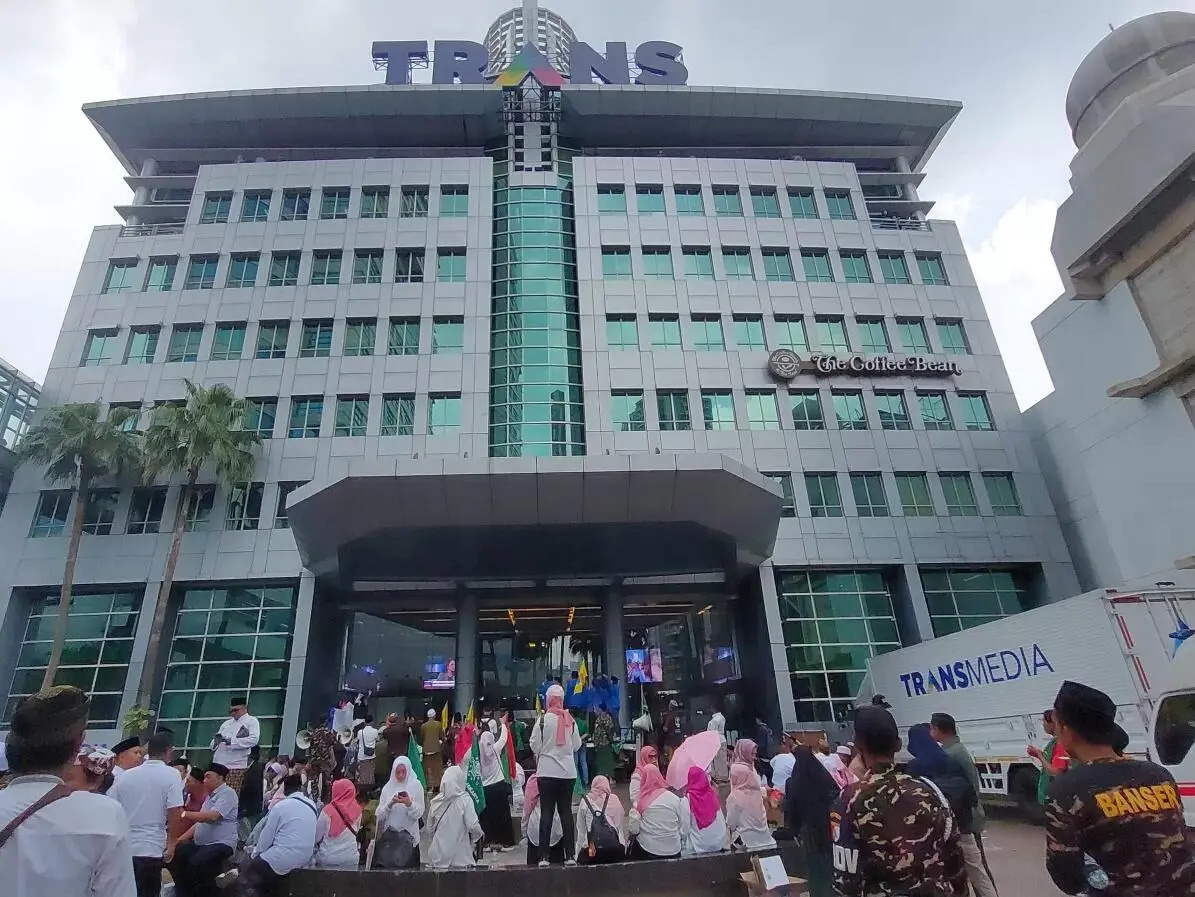 Lirboyo: 115 Tahun Warisan Ulama yang Tersentak Tayangan Televisi