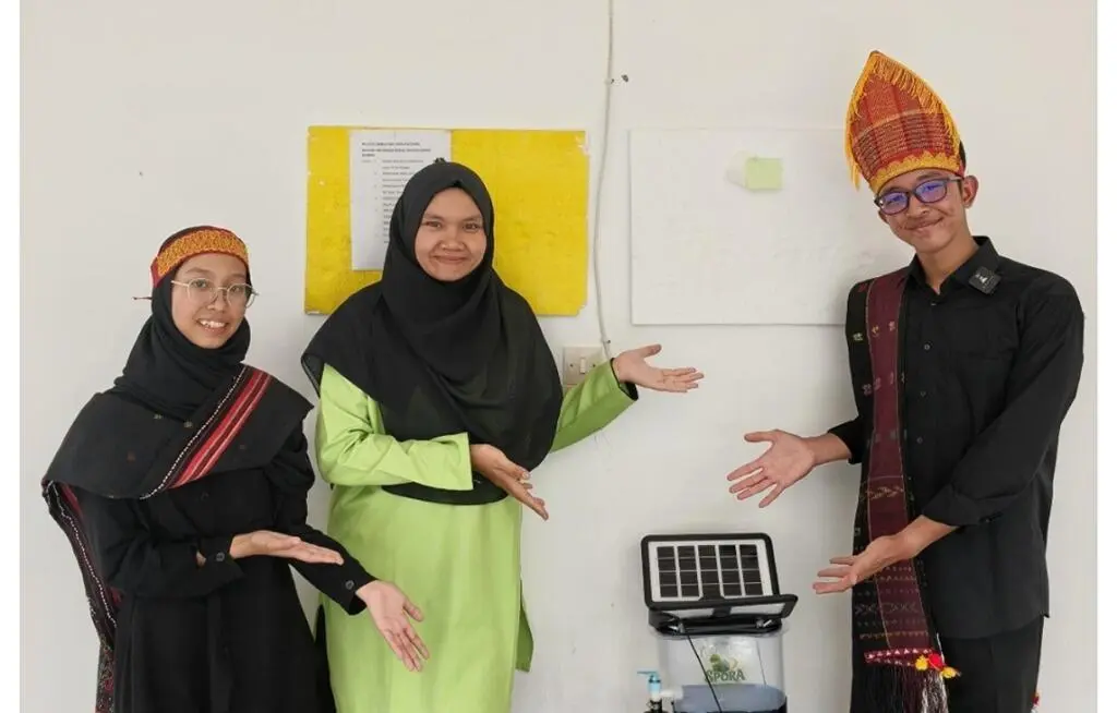 Tim Riset MAN IC Tapsel Ukir Prestasi Nasional di Ajang Sobat Competition 2025