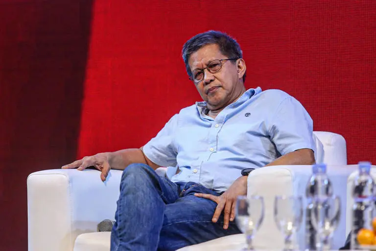 Rocky Gerung Sentil Syarat Capres: Minimal SMA? Profesi Lain Kok Lebih Tinggi?