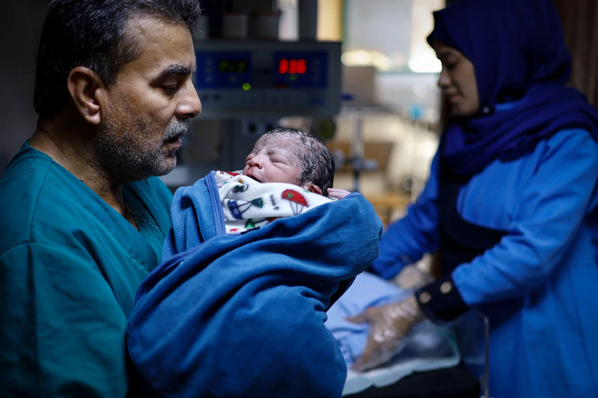 Anak Kembar Gaza: Tumbuh di Reruntuhan, Bertahan dalam Kepedihan