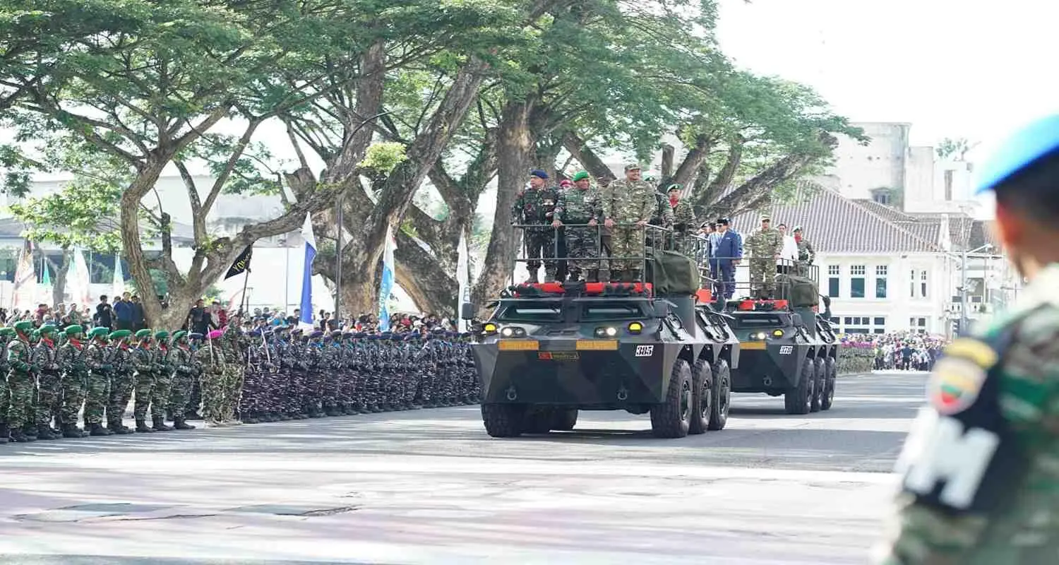 Kajati Sumut Hadiri Upacara Peringatan HUT TNI Ke-80 Di Lapangan Merdeka Medan