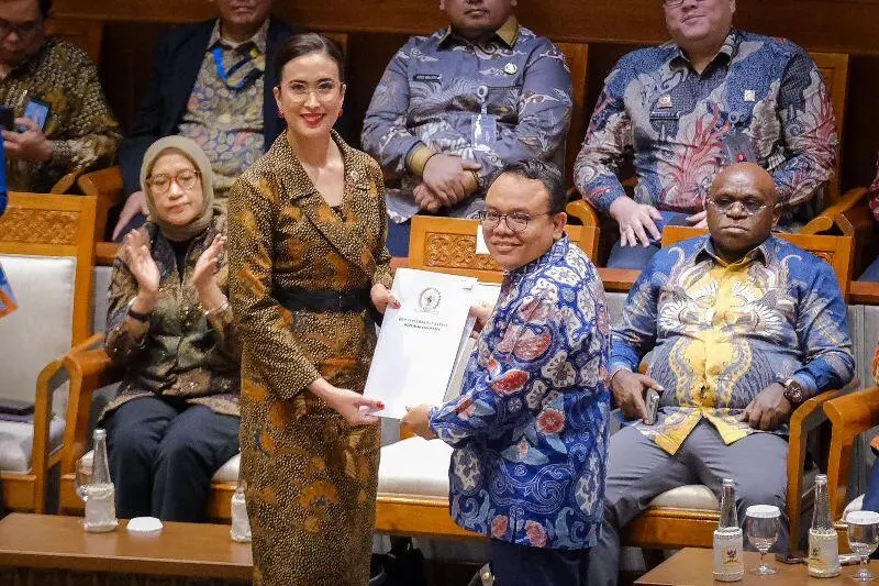 DPR Setujui RUU Kepariwisataan untuk Disahkan Jadi UU, Penting Bagi Pengembangan Pariwisata Indonesia